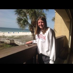 Meet your Posher, Isabel